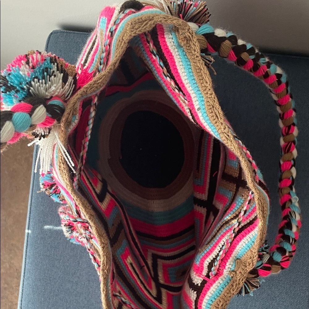 Colombian 🇨🇴 Colorful handmade Patterned Shoulder Bag - Picture 3 of 4